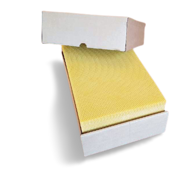 Carton 7Kg : cire gaufrée alvéoles d'ouvrières feuille 70x100g